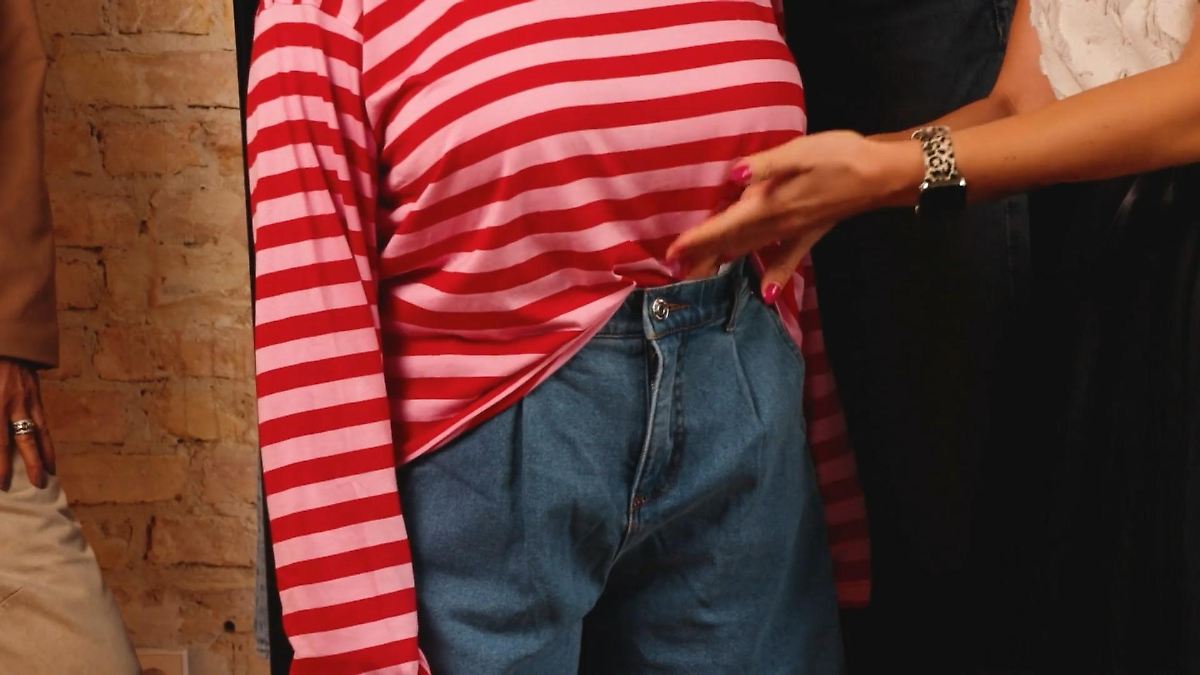 WinterJeanstrends 2024 Shirt in die Hose stecken, oder besser nicht?